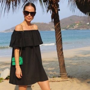 ⭐️Aritzia Wilfred Nauchetel dress❤️EUC